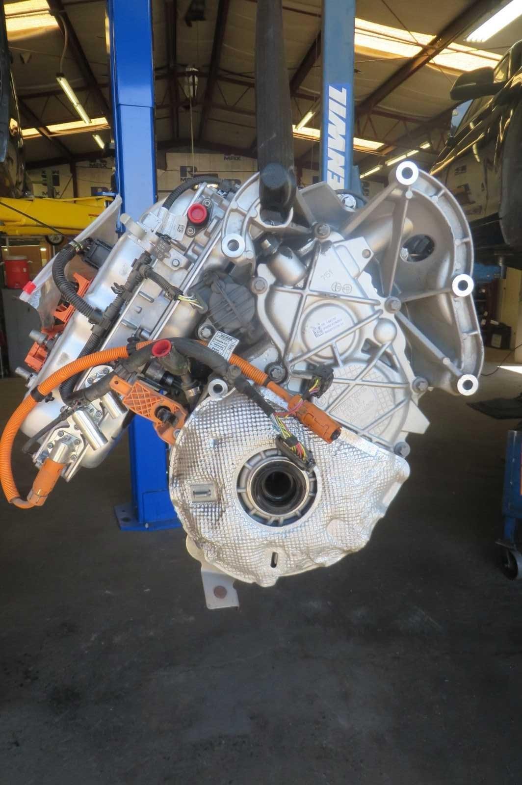 2014 BMW i3 Engine Assembly - Image 2
