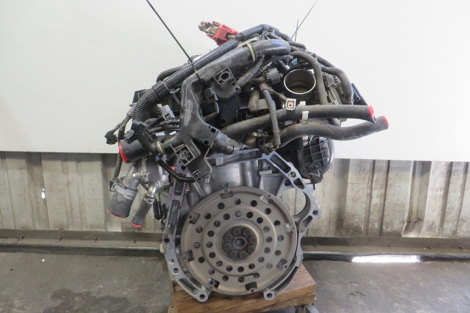 2013 Honda Civic Engine Assembly - Image 6