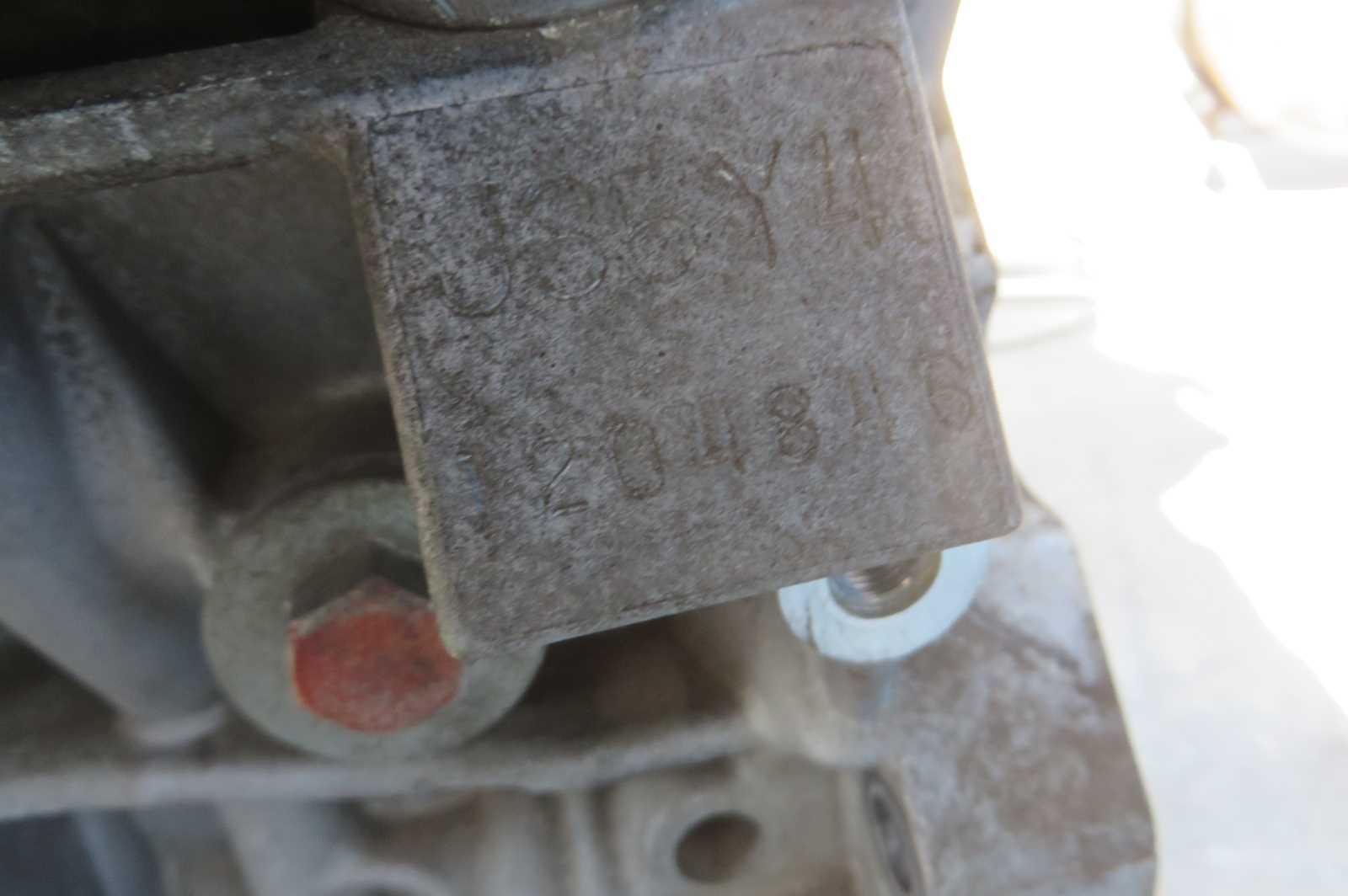 2014 Acura RLX Engine Assembly - Image 9