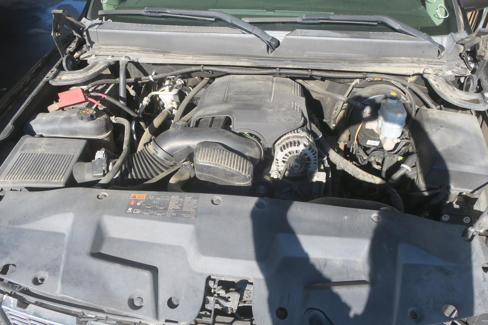 2012 GMC Sierra 1500 Pickup Engine Assembly - Image 2