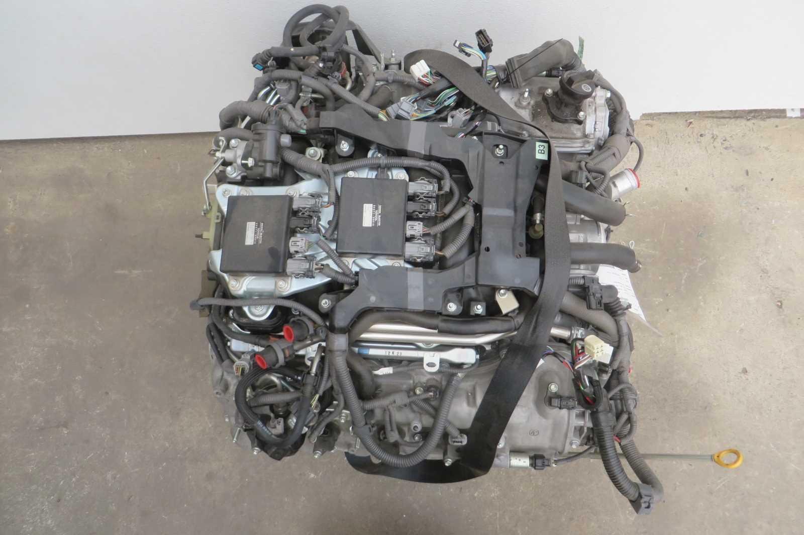2013 Lexus LS 460 Engine Assembly - Image 4