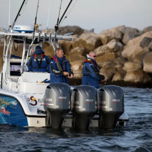 YAMAHA OUTBOARD MOTOR 300HP ELECTRIC START, FOUR-STROKE