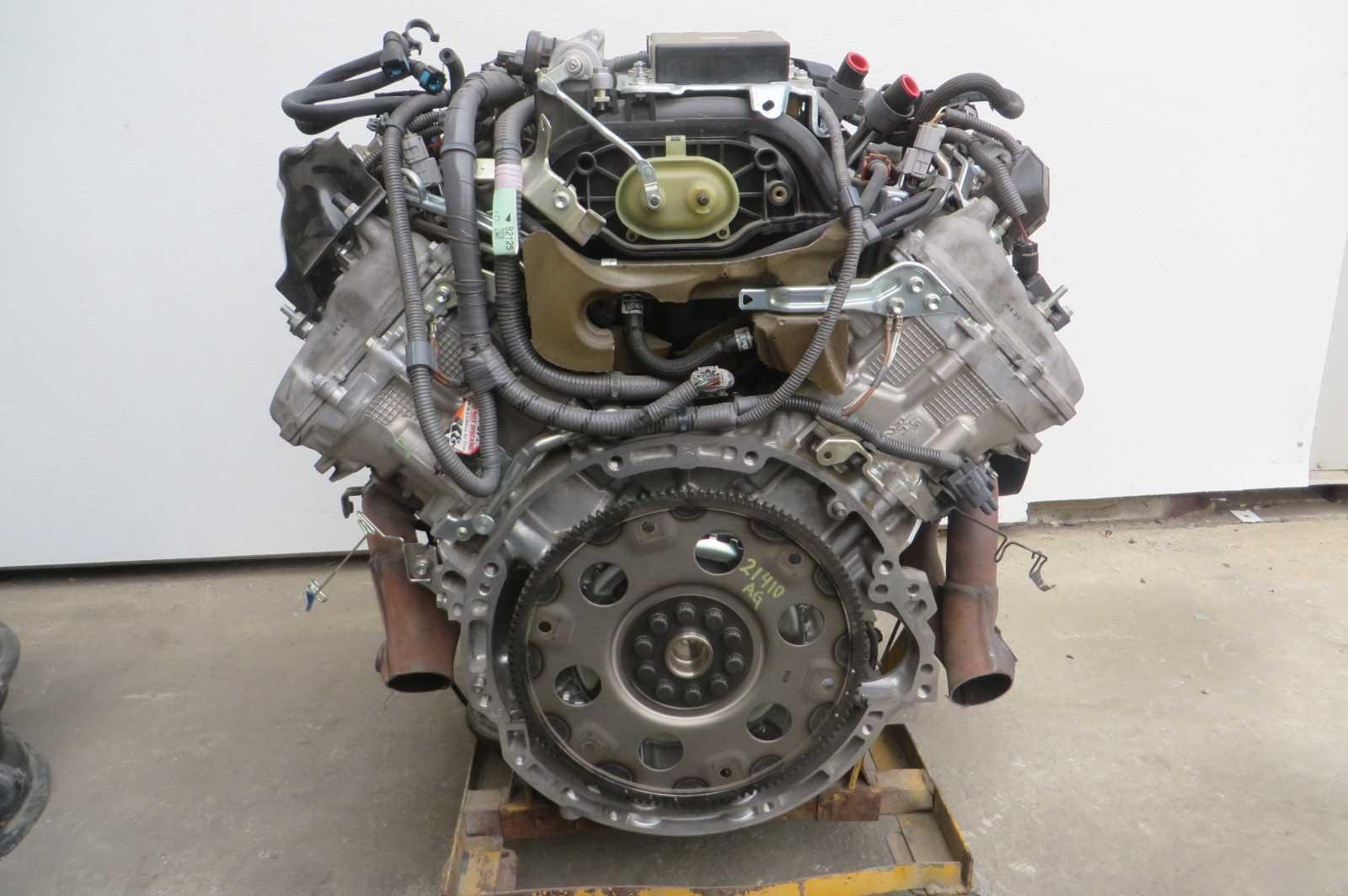 2013 Lexus LS 460 Engine Assembly - Image 6
