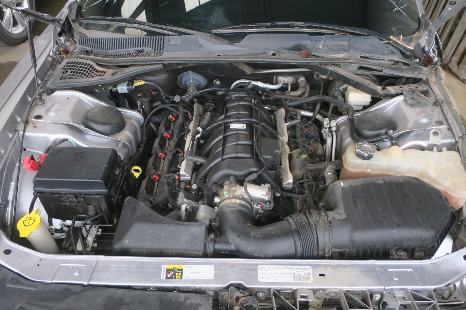 2014 Dodge Challenger Engine Assembly - Image 2