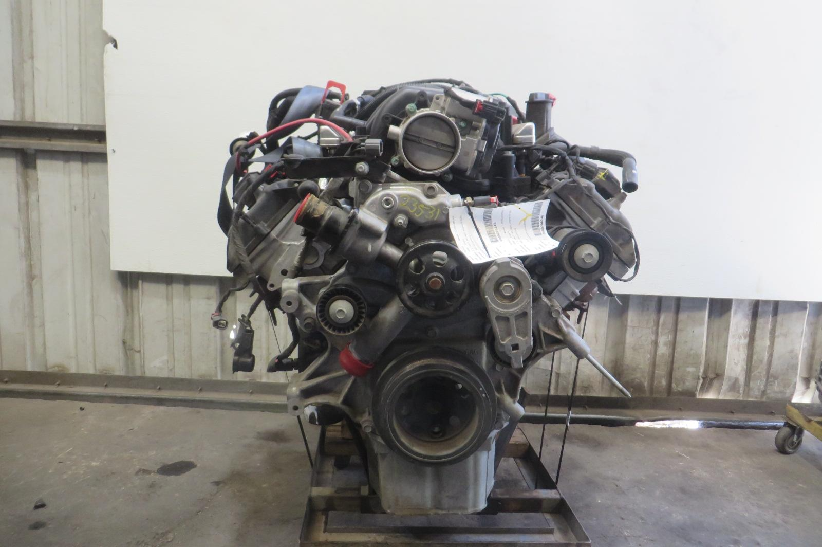 2014 Dodge Challenger Engine Assembly - Image 3